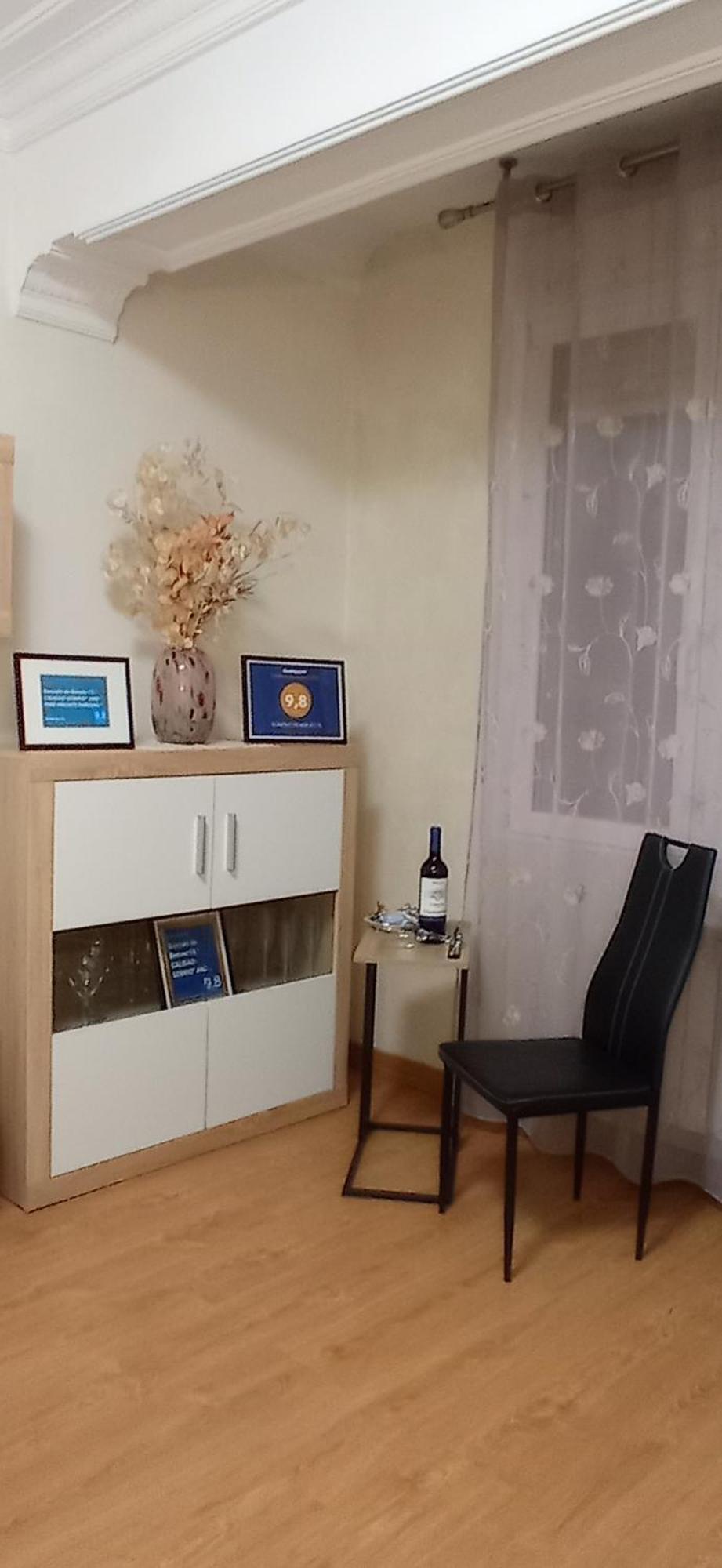 דירות לוגרוניו Gonzalo De Berceo 15 " Calidad-Sobrio" And " Free Private Parking " מראה חיצוני תמונה